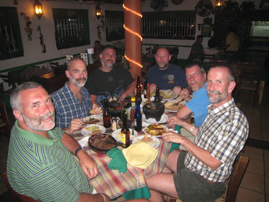 Farewell dinner in El Brujo